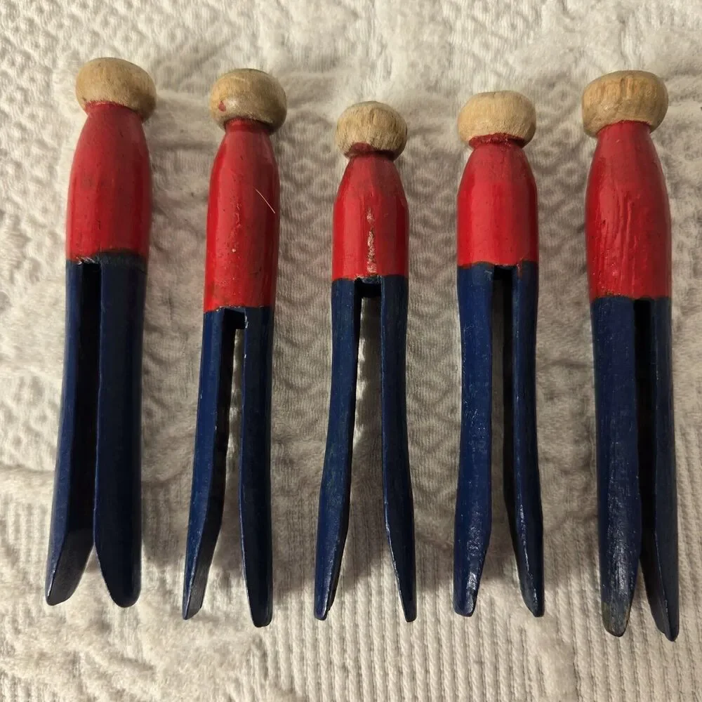 5 Vintage Wooden Clothes Pins Painted Red Blue Retro